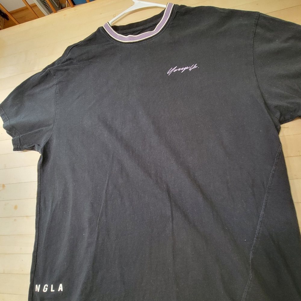 Youngla T-Shirt, Medium.